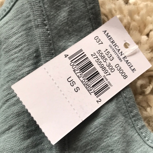 Cold shoulder top, AEO, S FINAL DROP - Picture 5 of 5